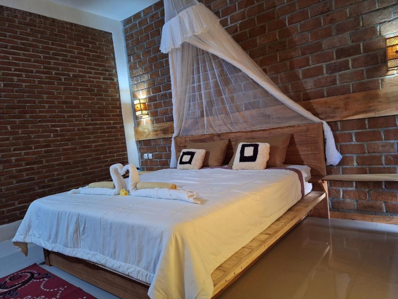 Bunga Maliq Bungalow Lombok Tetebatu Bagian luar foto