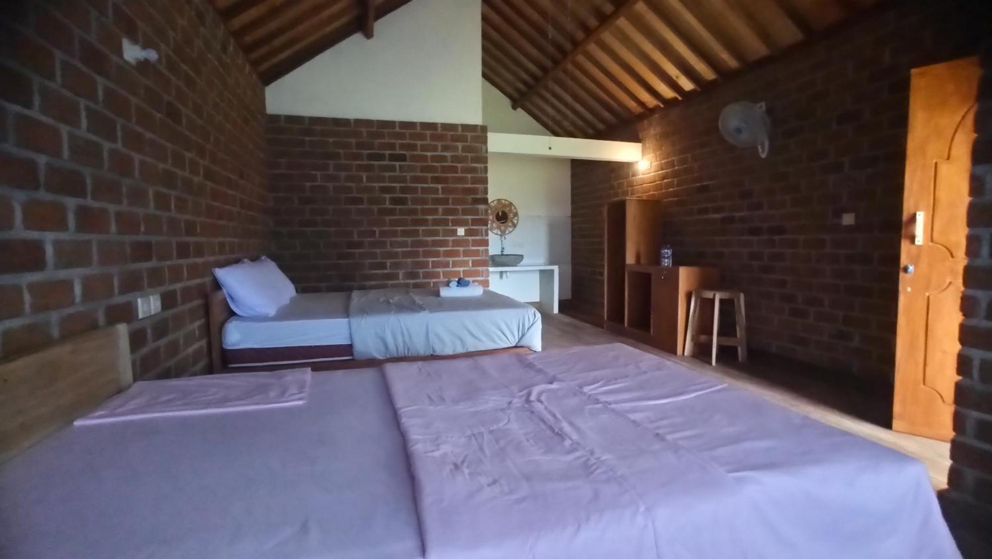 Bunga Maliq Bungalow Lombok Tetebatu Ruang foto