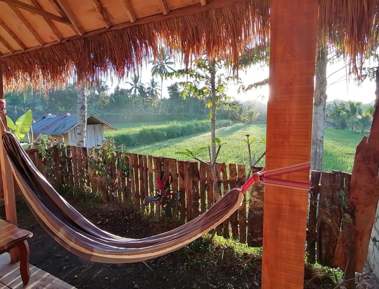Bunga Maliq Bungalow Lombok Tetebatu Ruang foto